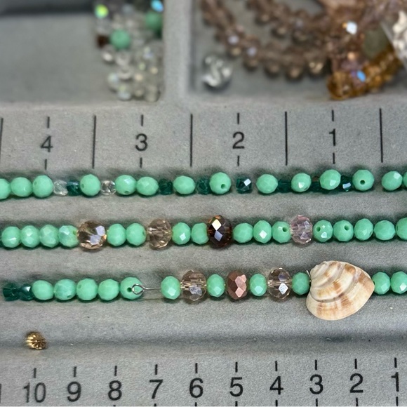 300 AB Milk Mint Green Crystal Glass Briolette Beads DIY JEWELRY MAKING BULK LOT - Picture 3 of 9